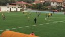 Verná fanúšička vtrhla na futbalový zápas (Grécko)