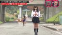 video Japonskí Mythbusters - čo nadvihne dievčine sukňu?