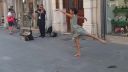 video Spontánny tanec na ulici (Taliansko)