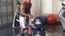 The Rock (Dwayne Johnson) tancuje