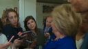Hillary Clinton má záchvat počas interview.