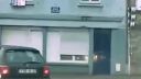 Ako Francúzka polícia zastavuje auto