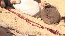 Z videa bojovníkov ISIS vám príde zle