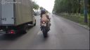 video Na tejto motorke vás nikto neprehliadne! (Rusko)