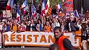 Masová akcia v Paríži za Macronovu rezignáciu