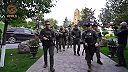 Dar 16 ročného syna svojmu otcovi