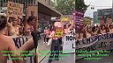 Protest heterosexuálnych žien na ulici