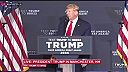 Trump si robí prdel z Bidena