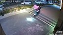 Jazdiť jednostopovými vozidlami po chodníku sa nevypláca