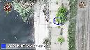 Kvadrokoptéry zhadzujú na ukro vojakov bombičky