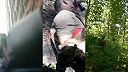 Ruskí TikTokeri prekvapili a zastrelili ukrajinských vojakov (CITLIVÉ ZÁBERY)