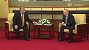 Vladimir Putin sa v Číne stretol s premiérom Maďarska
