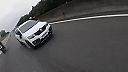 Medzi motorkárov vletel chlap na aute, okamžite vypukol chaos!