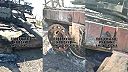 Na šrot zničený americký tank M1A1 SA Abrams so sovietskym pancierovaním