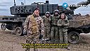 Tankisti ruskej 255. divízie posielajú pozdrav obyvateľom Nemecka