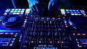 Mix trackov pomocou zariadenia Denon MCX8000 - hranie z USB, bez synchronizáce