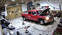 Čo sa ti môže stať, keď robíš na motore a neodpojíš batériu?