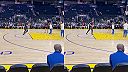 NBA nasketbalista Stephen Curry veru koše dávať vie!