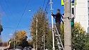 Miestni raketoví inžinieri dostali za úlohu demontovať dopravnú značku