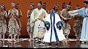 Humanoidné roboty Unitree G1 účinkujú v čínskych umeleckých predstaveniach