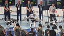 Prvá vzpieracia súťaž humanoidných robotov