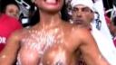 video Najsexi šaty na brazílskom karnevale