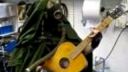 Stalker hrá na gitare 2