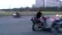 Motorkár takmer prišiel o nohu