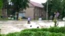 Včerajšia povodeň v Prievidzi a borec na bicykli