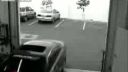 video Chrysler vs. vysokozdvižný vozík