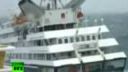 video Dramatické video výletnej lode uprostred búrky