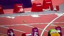 Fľaša skončila na Boltovom chrbte