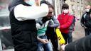 video Ako ruská mládež zaobchádza s dílermi drôg