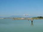 Pristávanie lietadla na Korfu