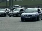 Vw R32 Rollout 2013 (motor sound)