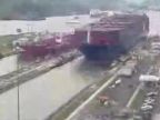 Zrýchlené zábery z premávky v Panamskom prieplave