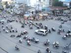 Križovatka vo vietnamskom meste Ho Chi Minh City