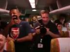 Fanúšik prenasledoval autobus Arsenalu 8km