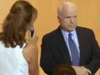 Sýrska žena si podala senátora Johna McCaina