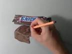 3D kresba Snickers