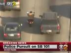 Police Chase Suspect tricks police by taking off coat and walkin