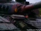 Proruskí aktivisti na Lade prenasledujú tank