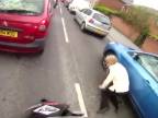 Motorkár zrazil staršiu ženu