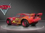 Cars 2: Turntable "Lightning McQueen" HD