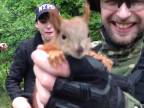 Ruská veverička napadla ukrajinských vojakov