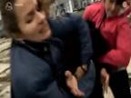 Brutálne zatknutie ženy v Bratislave 2 Parodia (Kredenc)