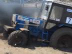 Šialené preteky traktorov v Rusku