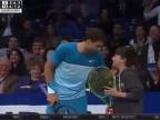 Mladý chlapec vyškolil tenistu - Rogera Federera