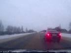 Dvaja idioti na zasneženej ceste (Rusko)