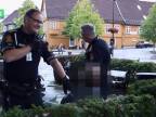 Ako policajti zadržali agresívneho opilca (Nórsko)